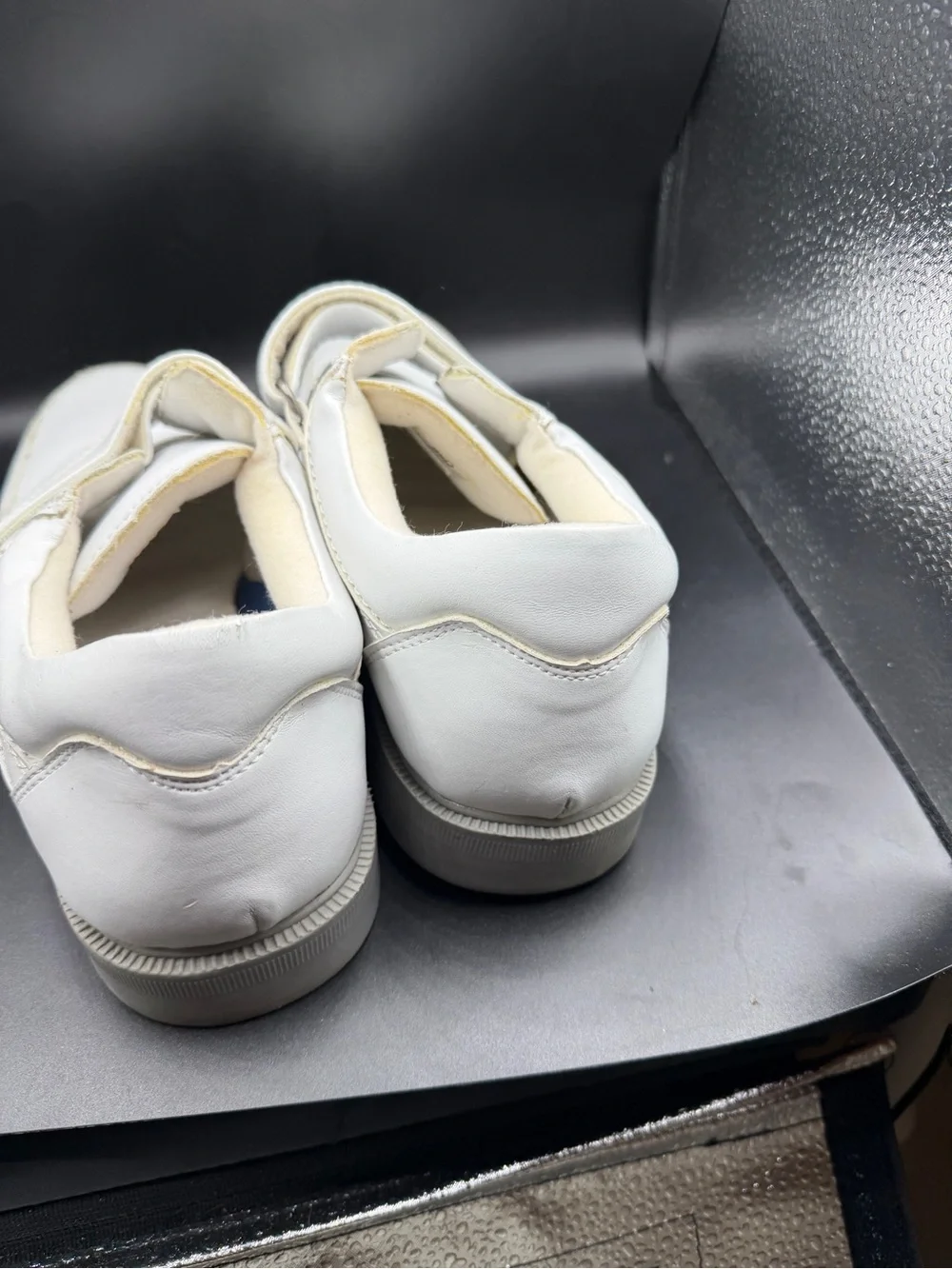 Men's White Leather Velcro Casual Shoes